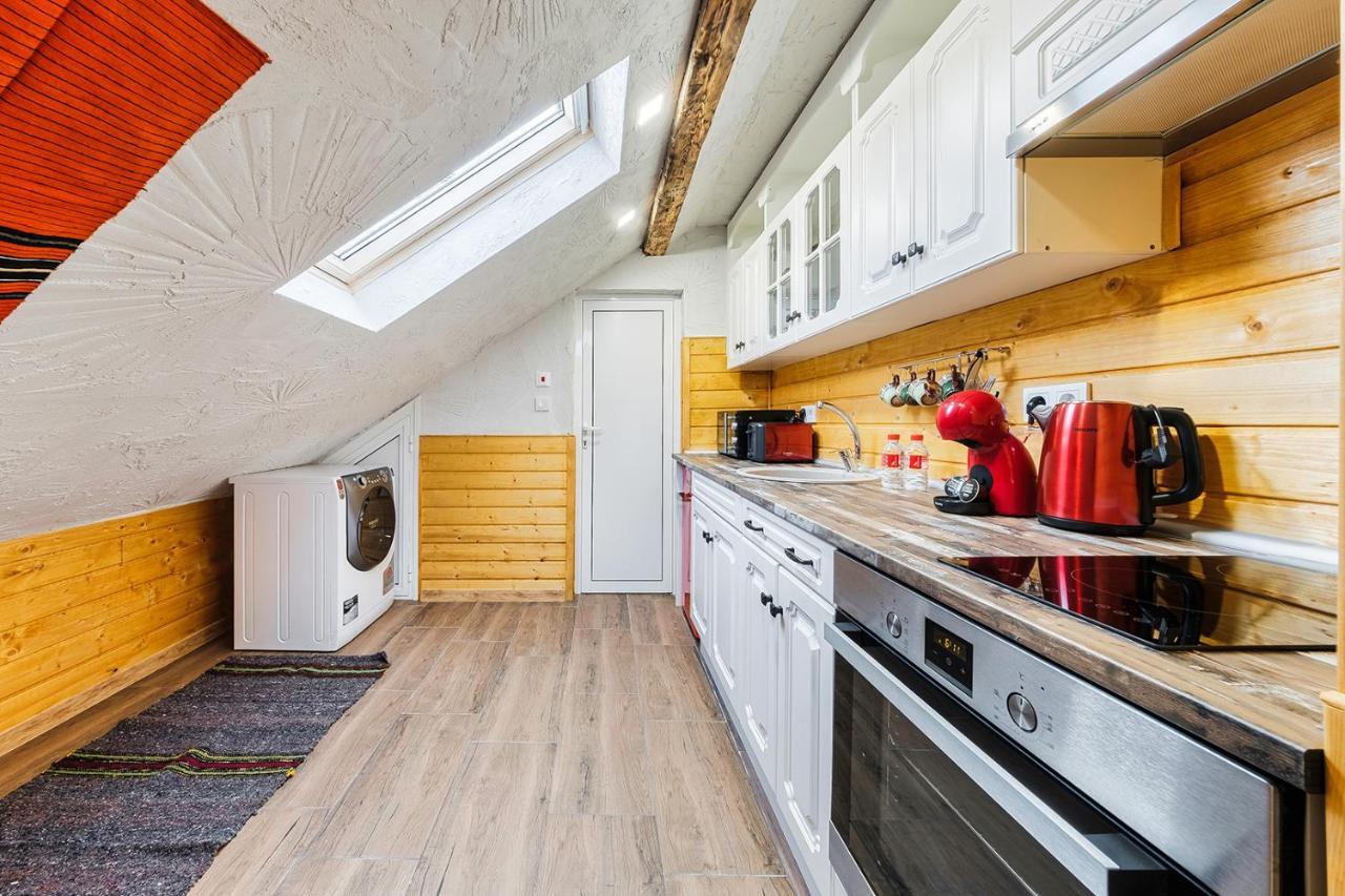 Sofia Folklore Life Apartment المظهر الخارجي الصورة